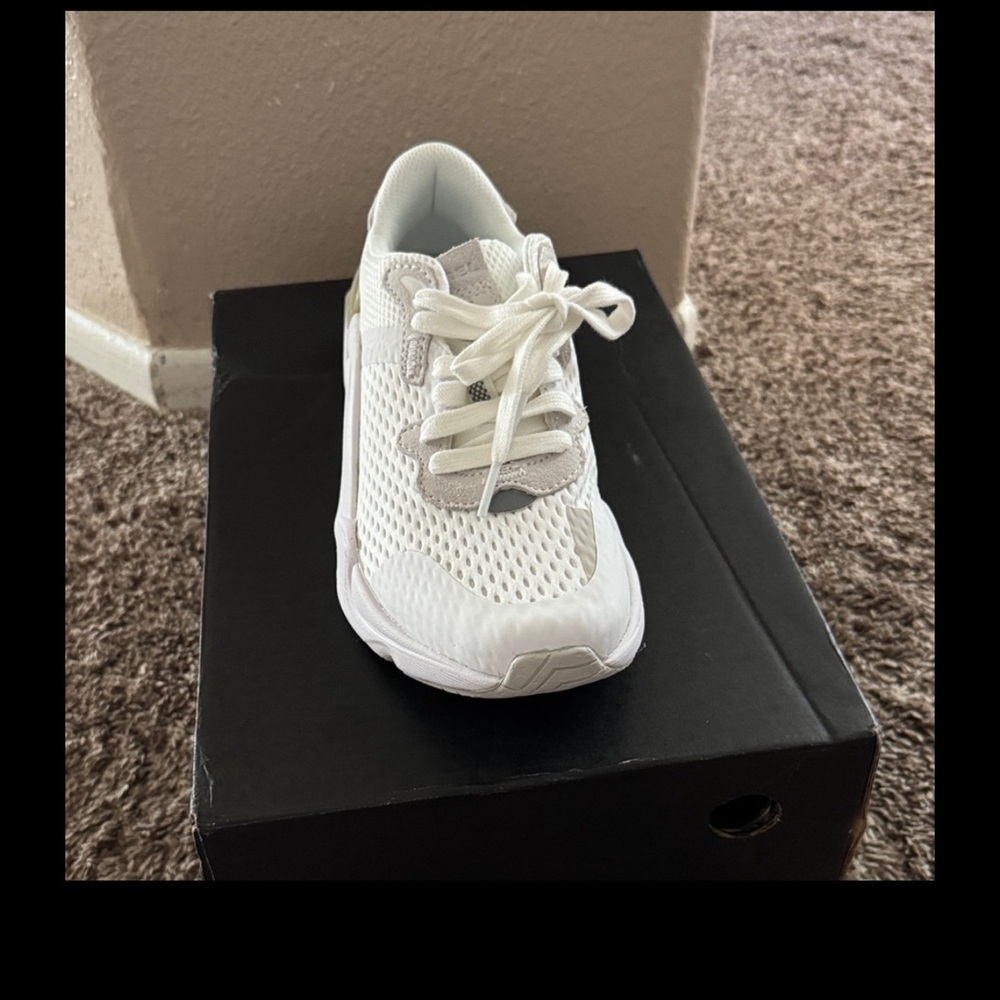 Sorel White and Tan Athletic Shoes